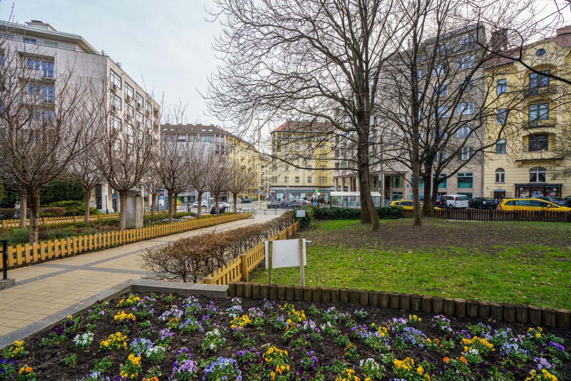 Barka Home In Downtown Buda Budapeste Exterior foto